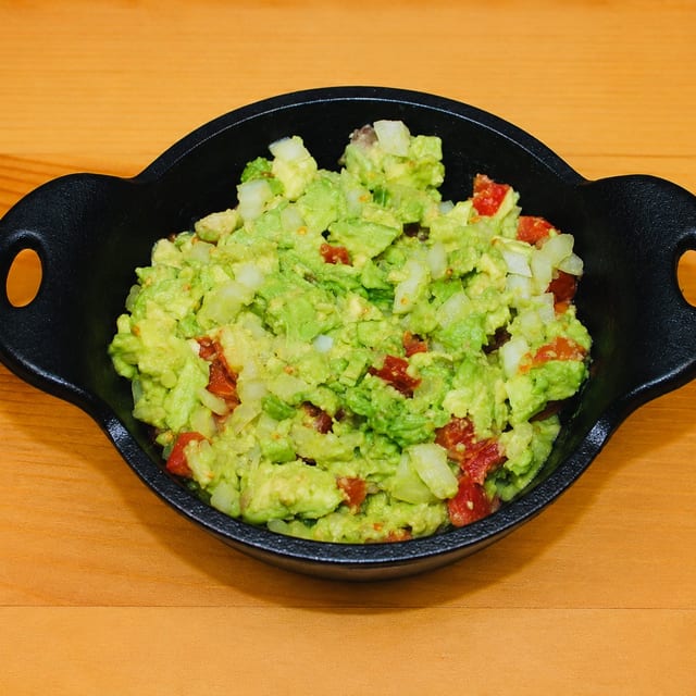 Guacamole (Sharable full cup).